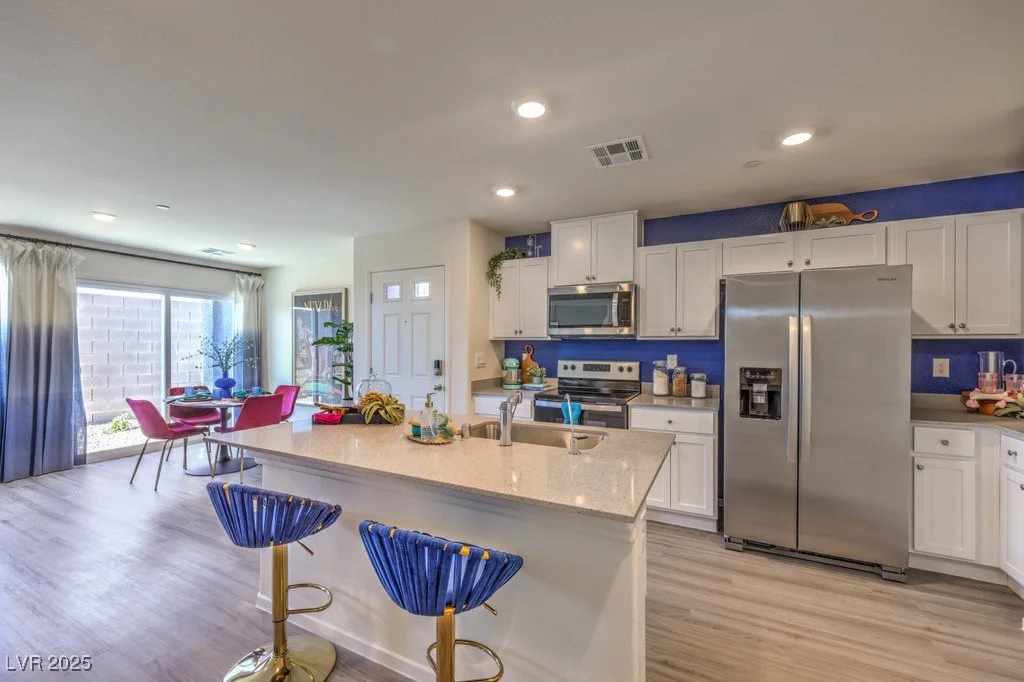 2558 Petunia Garden, North Las Vegas, NV 89081