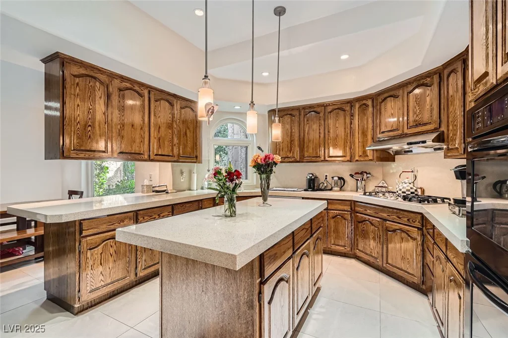 24 Wild Dunes, Las Vegas, NV 89113