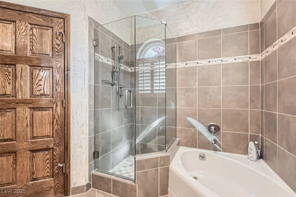 24 Wild Dunes, Las Vegas, NV 89113