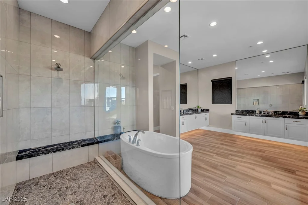 10896 Tranquil Hills, Las Vegas, NV 89135