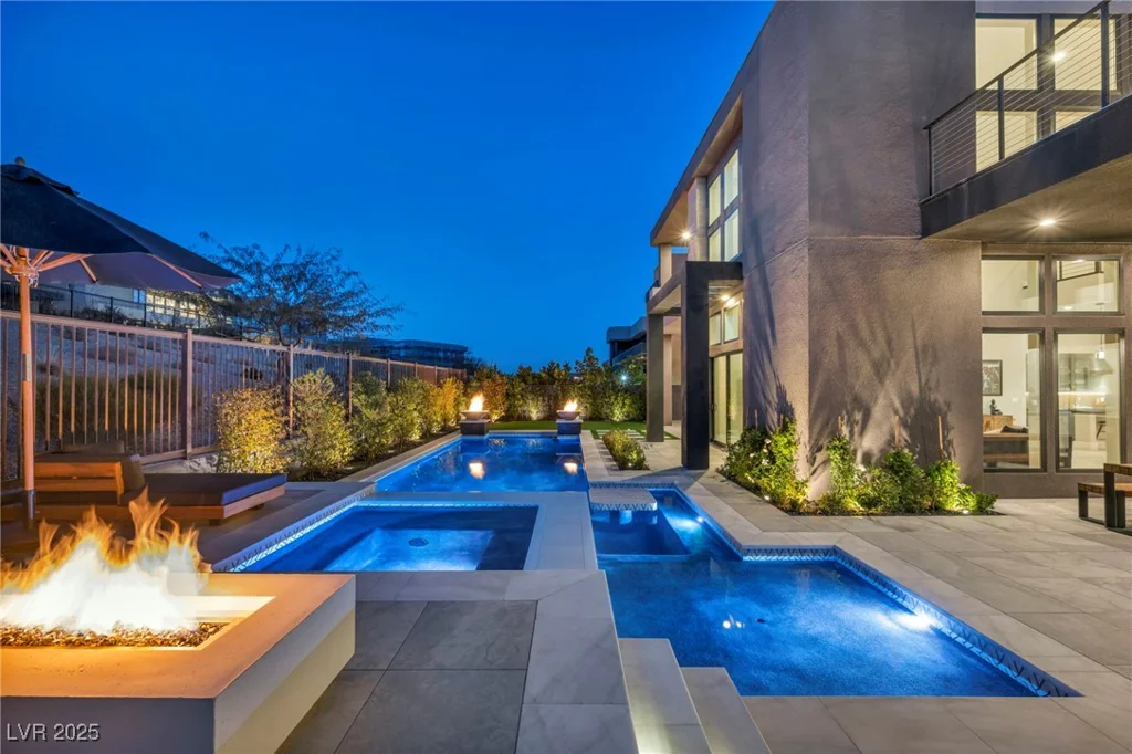 10896 Tranquil Hills, Las Vegas, NV 89135