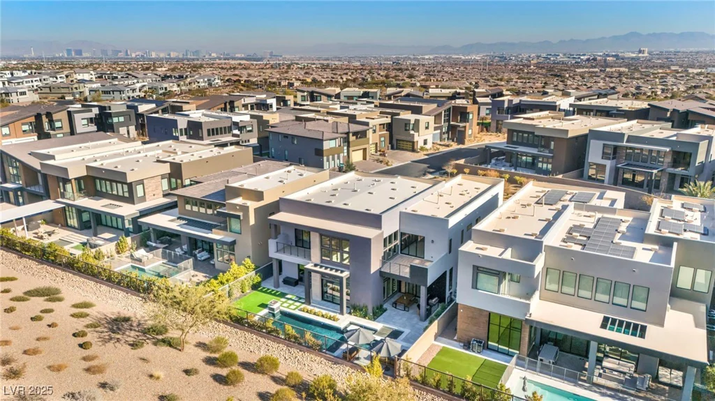 10896 Tranquil Hills, Las Vegas, NV 89135