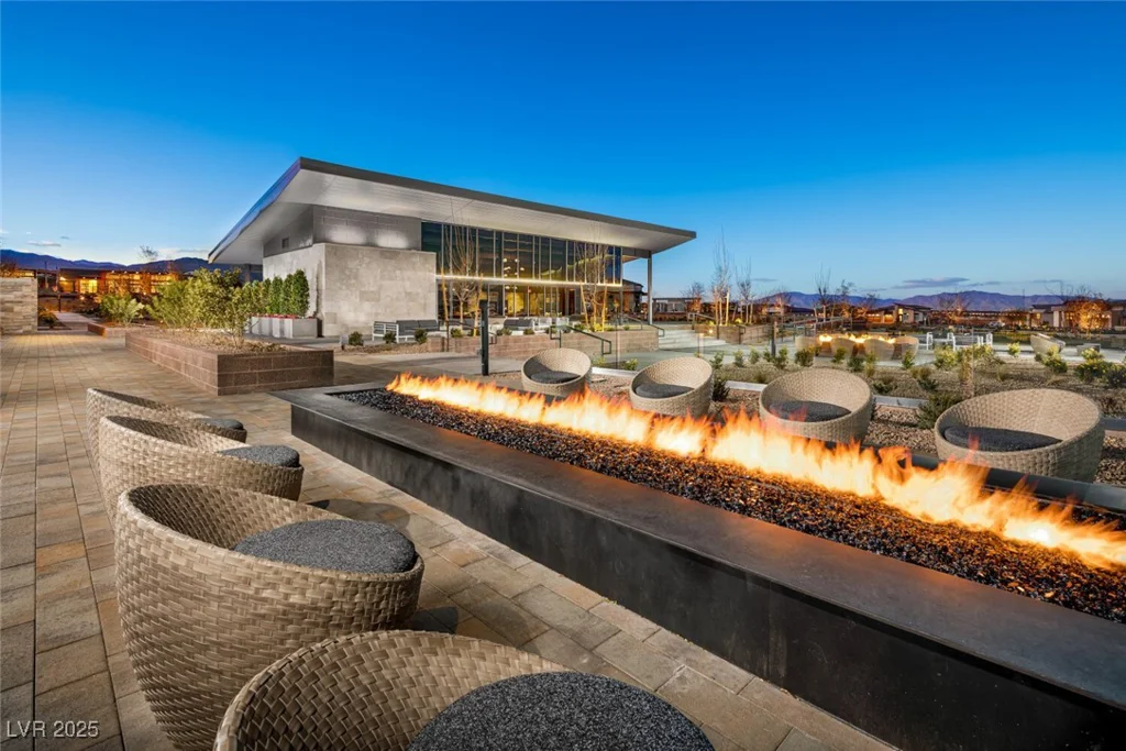10896 Tranquil Hills, Las Vegas, NV 89135