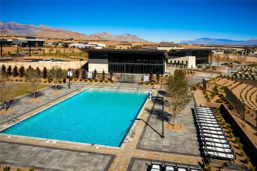 10896 Tranquil Hills, Las Vegas, NV 89135