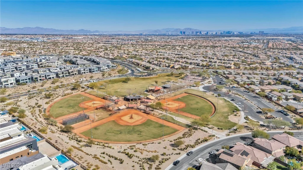 10896 Tranquil Hills, Las Vegas, NV 89135