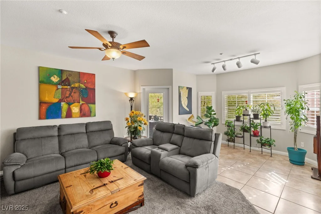 830 Carnegie, Henderson, NV 89052