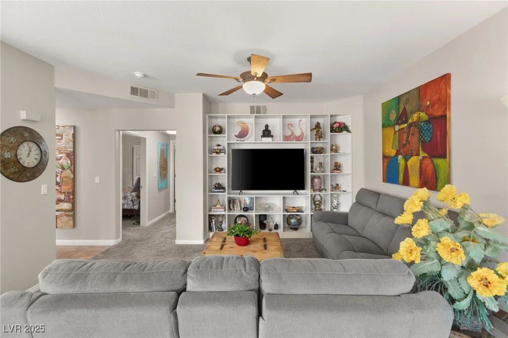830 Carnegie, Henderson, NV 89052