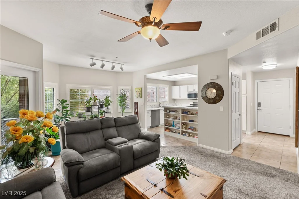 830 Carnegie, Henderson, NV 89052