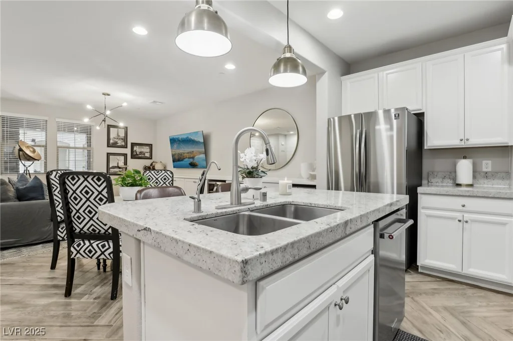 104 Alamere Falls, Las Vegas, NV 89138