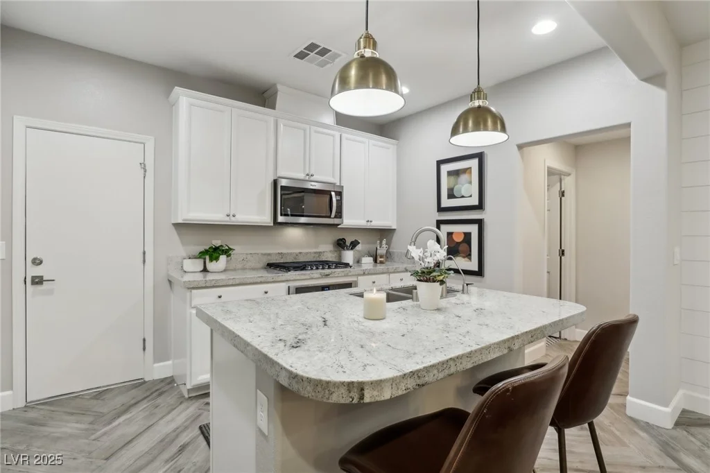 104 Alamere Falls, Las Vegas, NV 89138