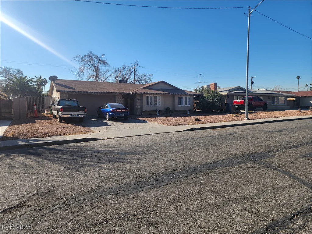 3867 Jewel, Las Vegas, NV 89121