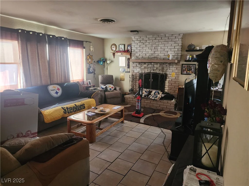 3867 Jewel, Las Vegas, NV 89121