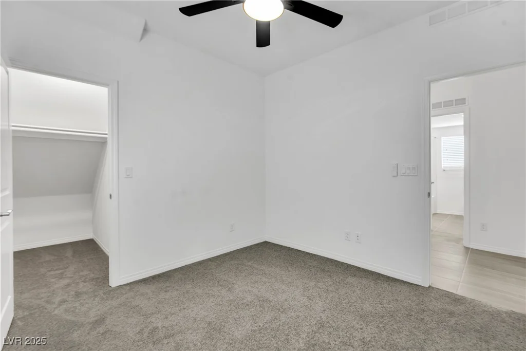 7883 Bethel Heights, Las Vegas, NV 89113