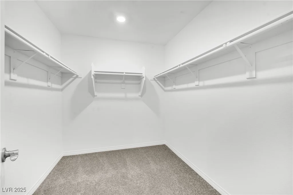 7883 Bethel Heights, Las Vegas, NV 89113