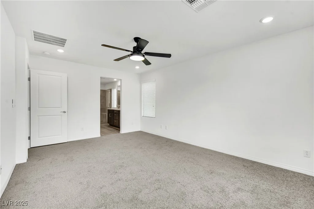 7883 Bethel Heights, Las Vegas, NV 89113