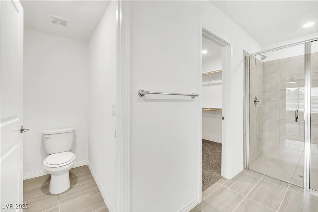 7883 Bethel Heights, Las Vegas, NV 89113