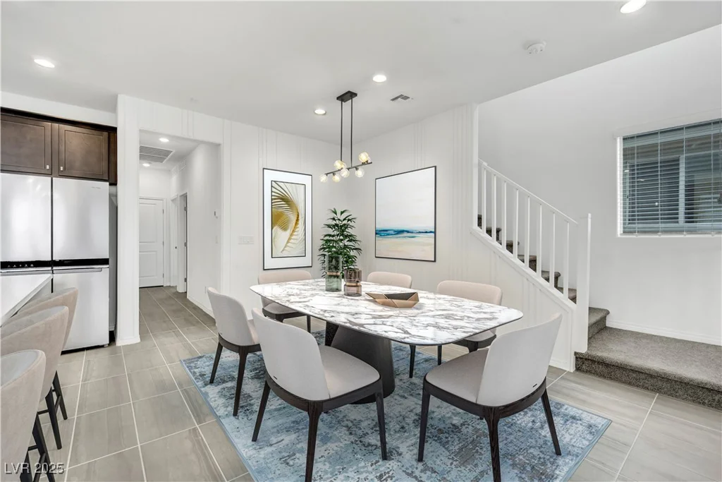 7883 Bethel Heights, Las Vegas, NV 89113