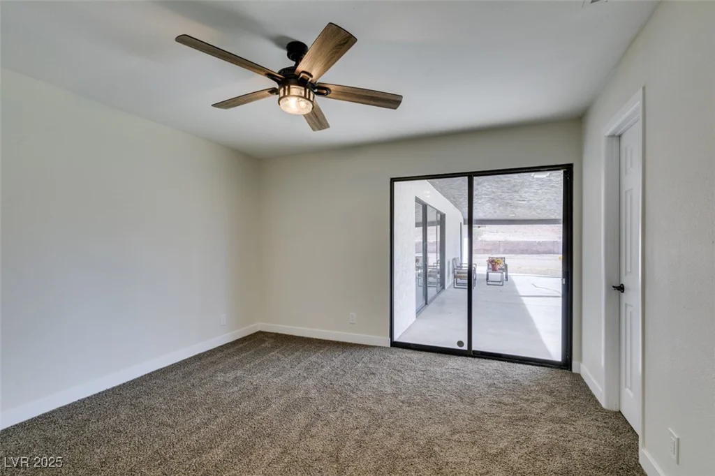390 Peaceful, Las Vegas, NV 89110