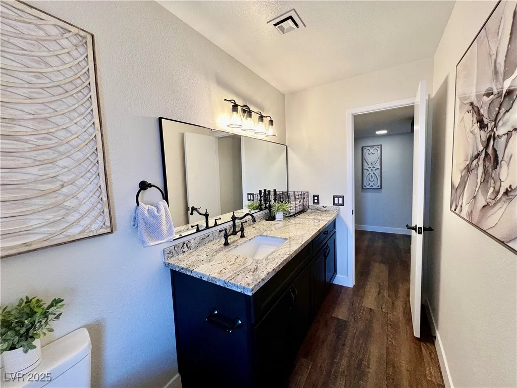 3981 Ebro, Las Vegas, NV 89103