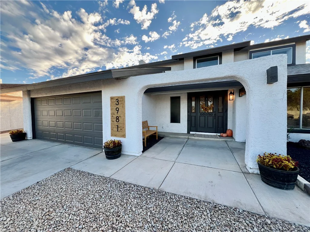3981 Ebro, Las Vegas, NV 89103