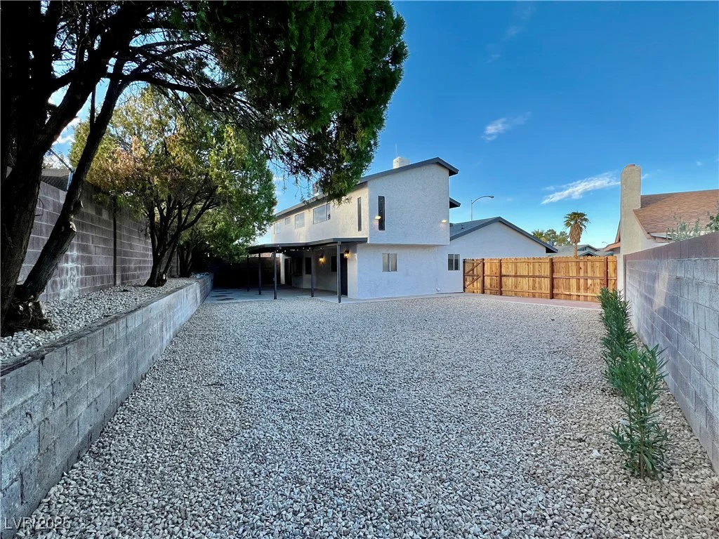 3981 Ebro, Las Vegas, NV 89103