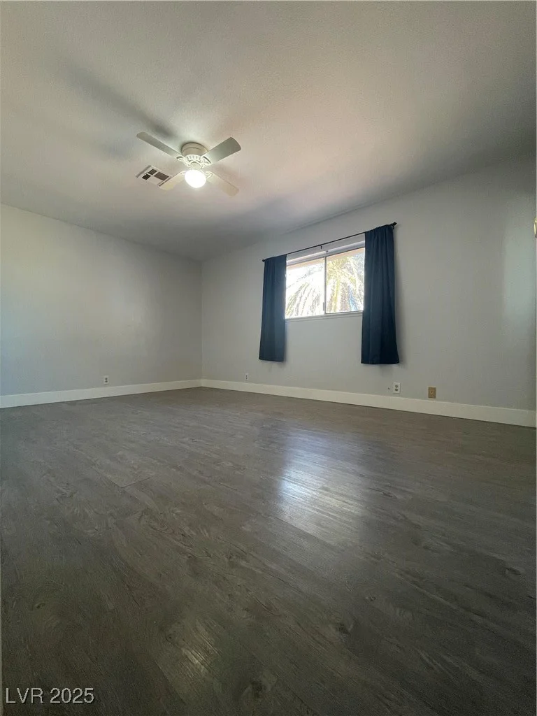 6552 Boxwood, Las Vegas, NV 89103