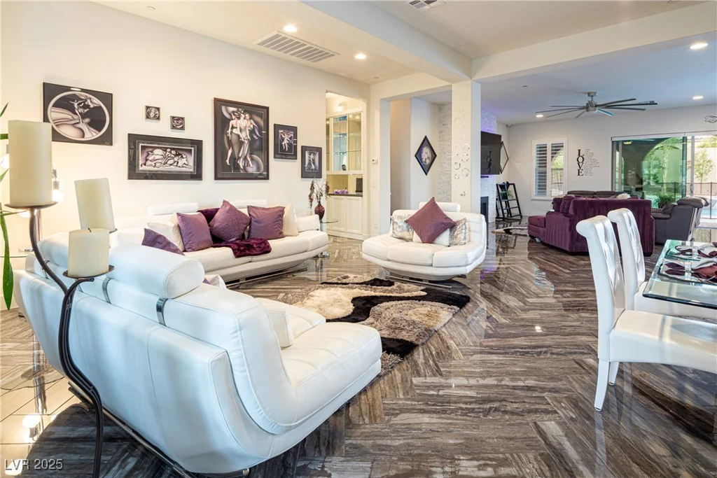 2818 Belmont, Henderson, NV 89074
