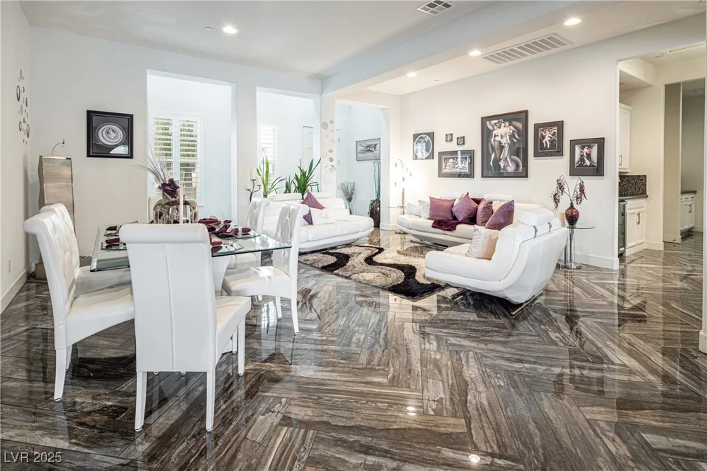 2818 Belmont, Henderson, NV 89074