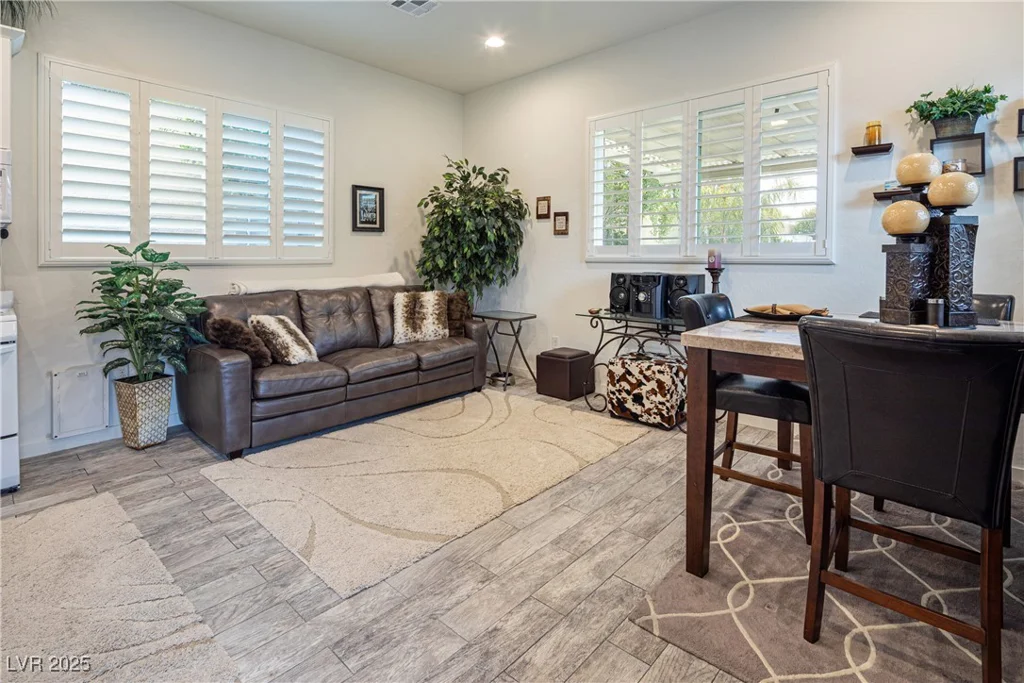 2818 Belmont, Henderson, NV 89074