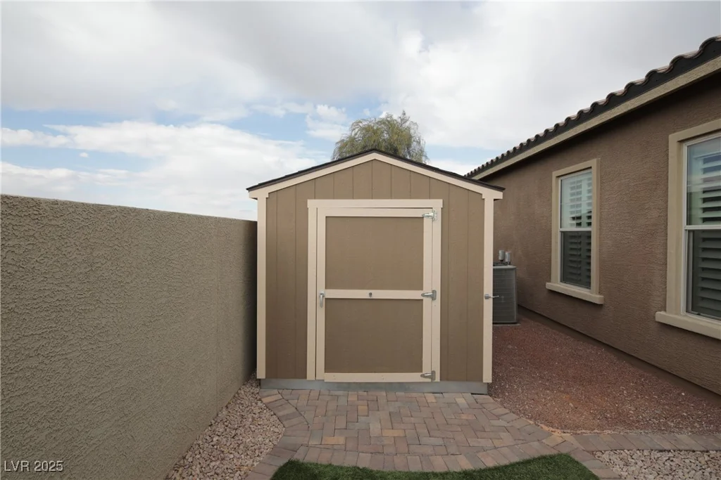 2818 Belmont, Henderson, NV 89074