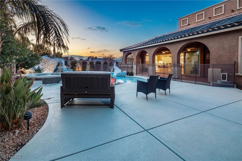 2818 Belmont, Henderson, NV 89074