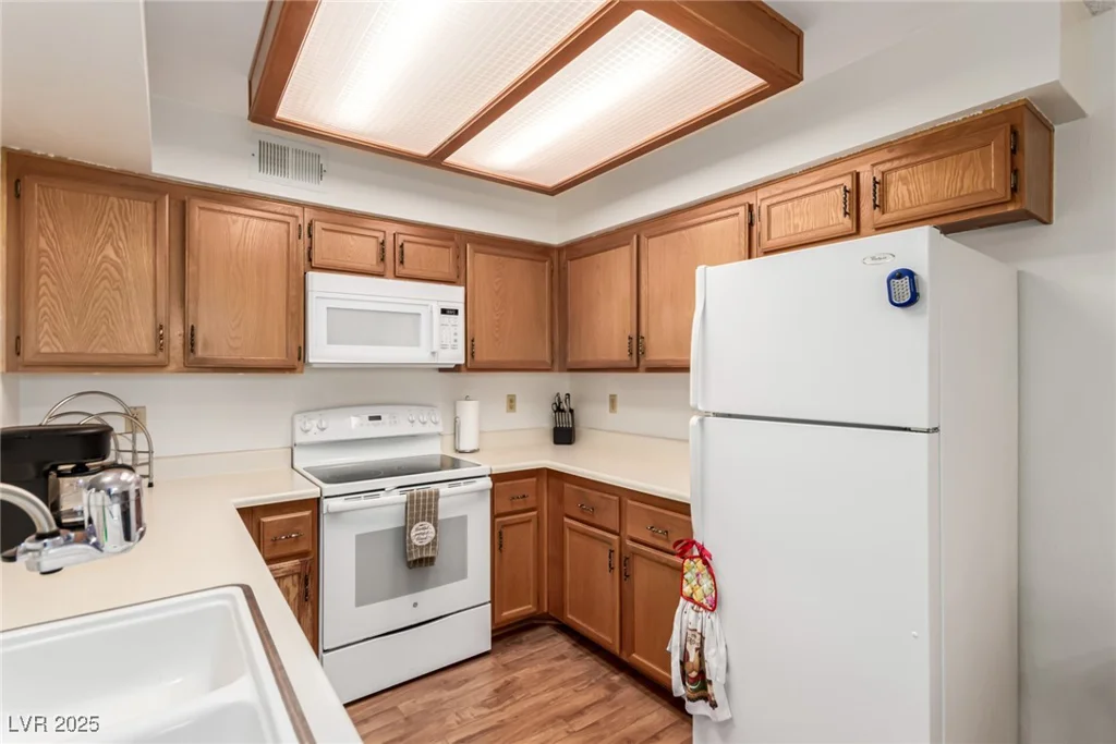 1575 Warm Springs, Henderson, NV 89014