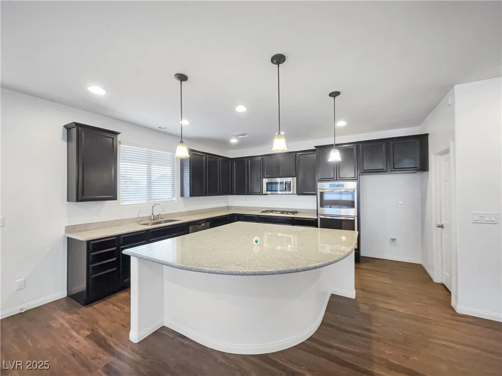 6220 Cotinga, North Las Vegas, NV 89031