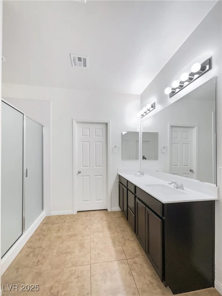 6220 Cotinga, North Las Vegas, NV 89031