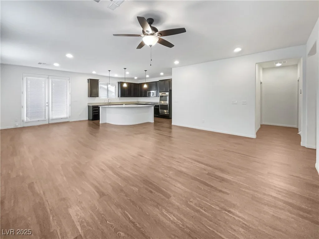 6220 Cotinga, North Las Vegas, NV 89031