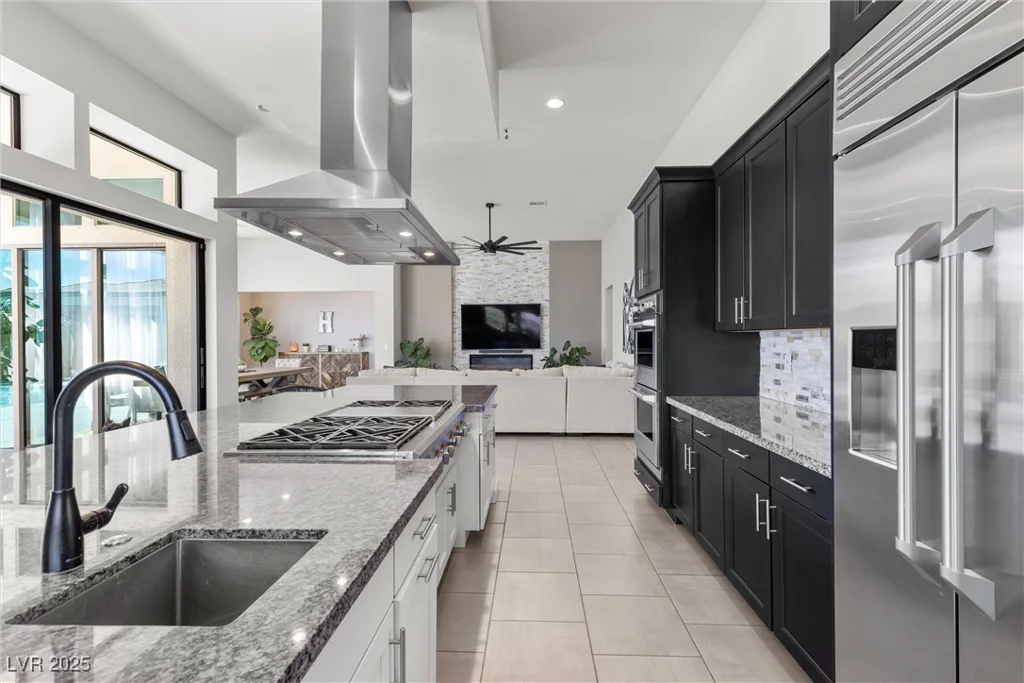 7869 Wheeler Creek, Las Vegas, NV 89113