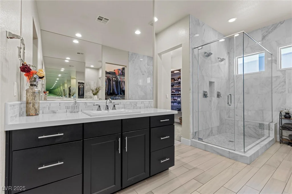 7869 Wheeler Creek, Las Vegas, NV 89113