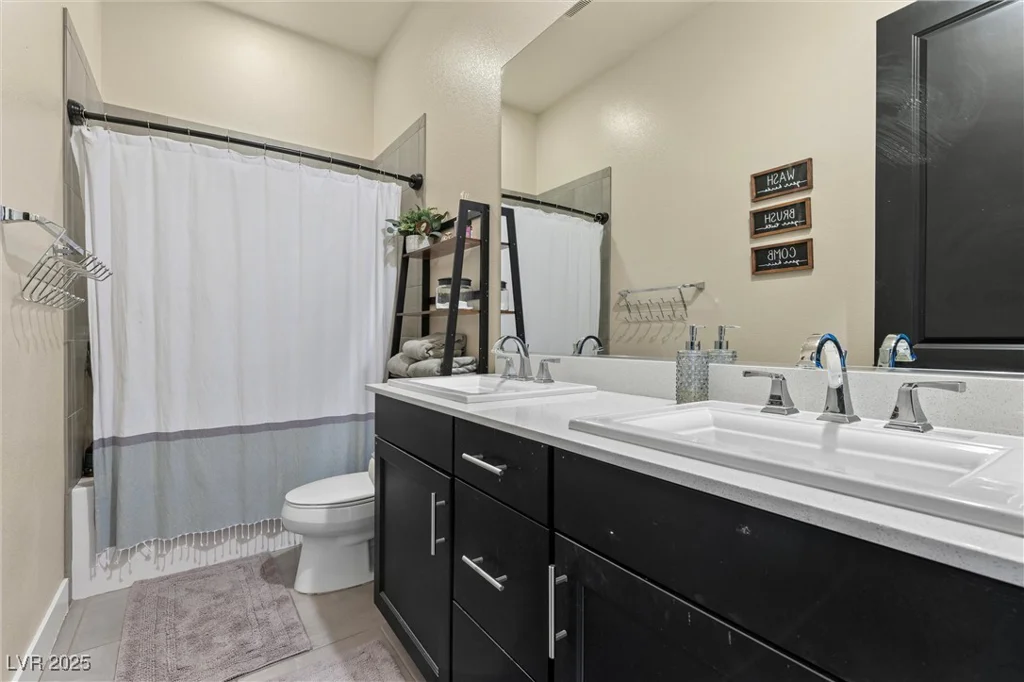 7869 Wheeler Creek, Las Vegas, NV 89113