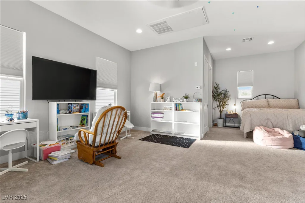7869 Wheeler Creek, Las Vegas, NV 89113