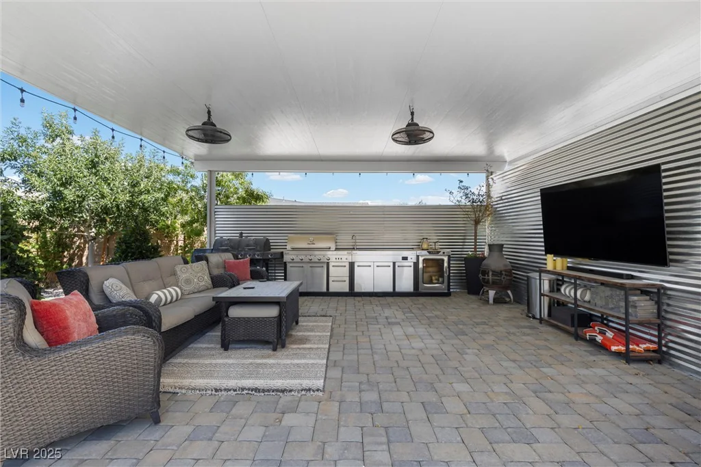7869 Wheeler Creek, Las Vegas, NV 89113