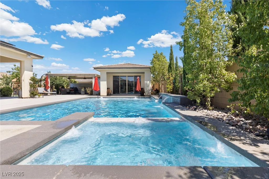 7869 Wheeler Creek, Las Vegas, NV 89113