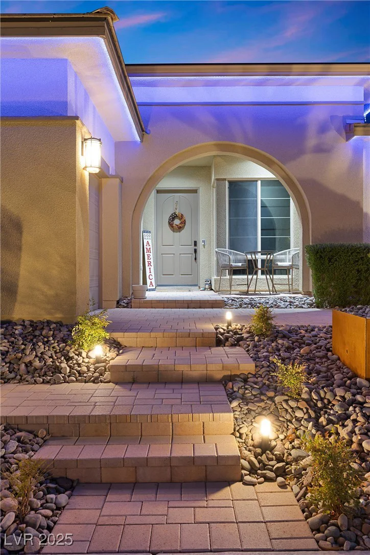 7869 Wheeler Creek, Las Vegas, NV 89113