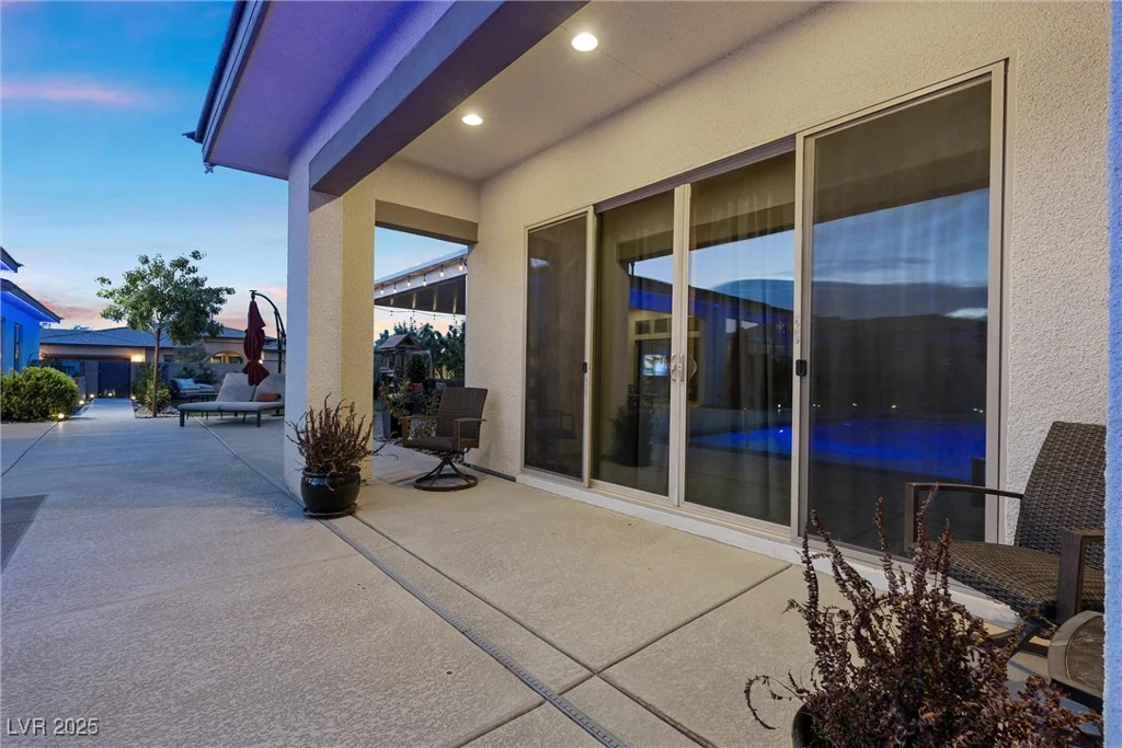 7869 Wheeler Creek, Las Vegas, NV 89113
