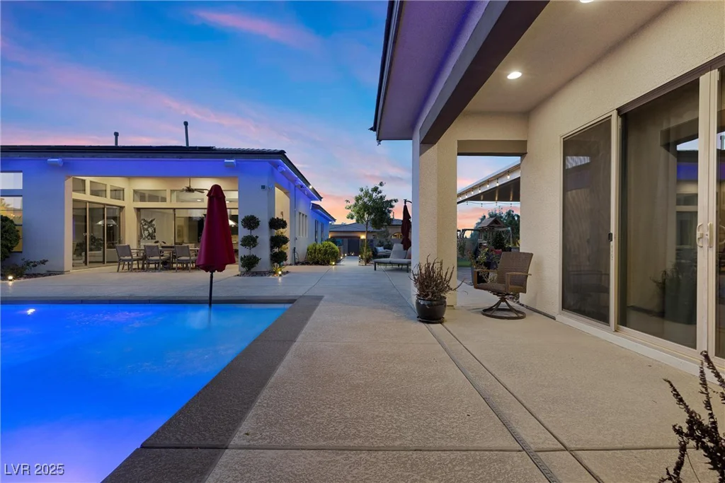 7869 Wheeler Creek, Las Vegas, NV 89113