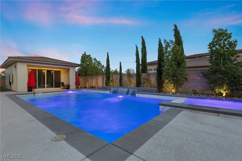 7869 Wheeler Creek, Las Vegas, NV 89113
