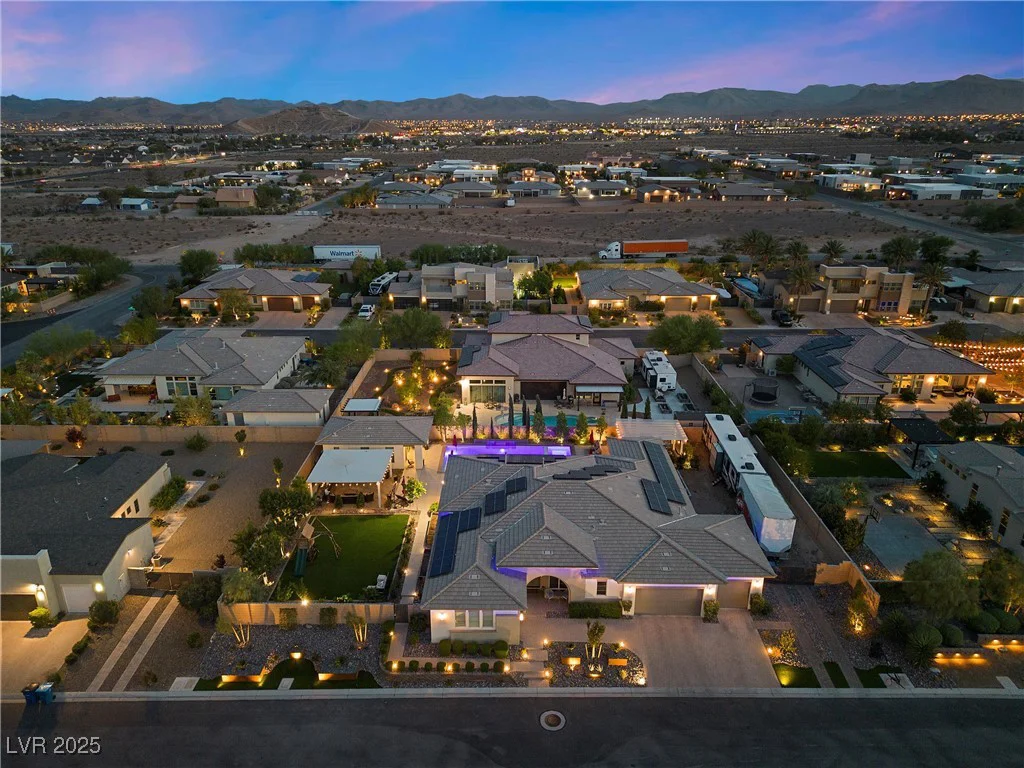 7869 Wheeler Creek, Las Vegas, NV 89113