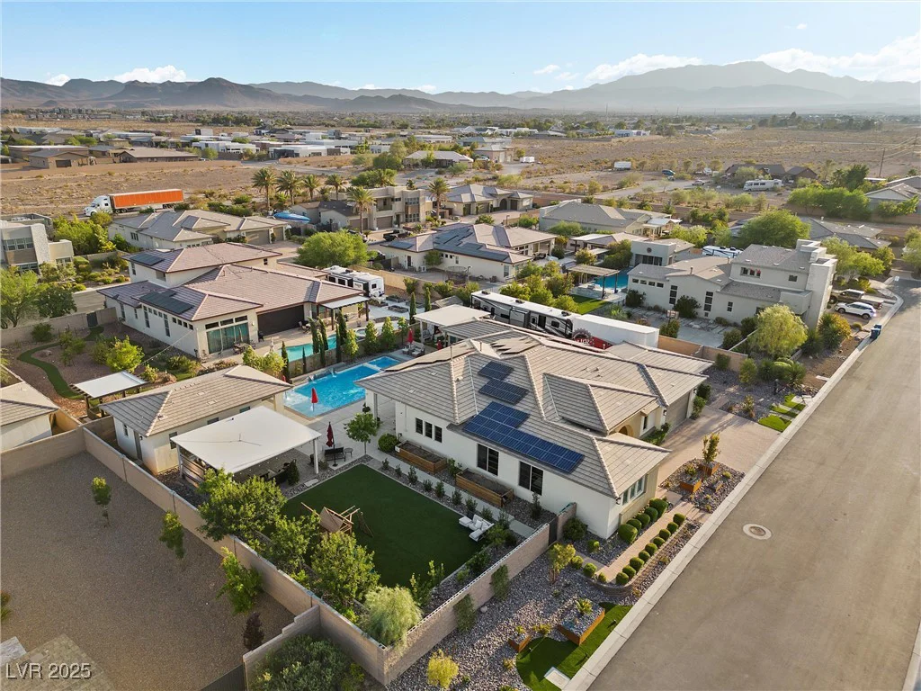 7869 Wheeler Creek, Las Vegas, NV 89113