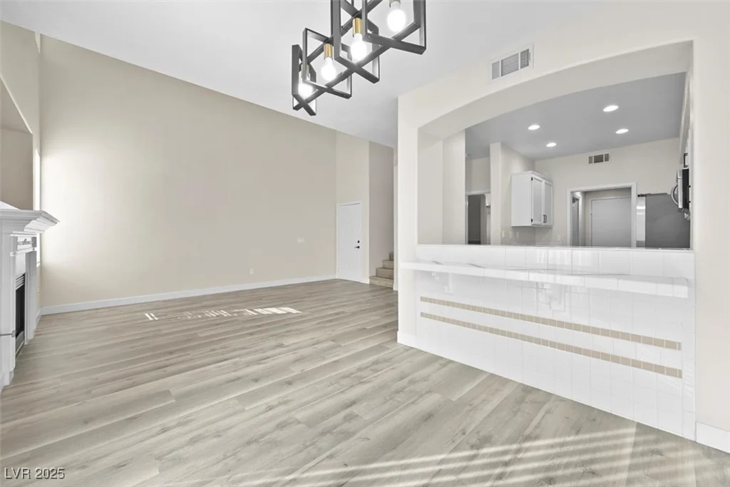 9901 Trailwood, Las Vegas, NV 89134