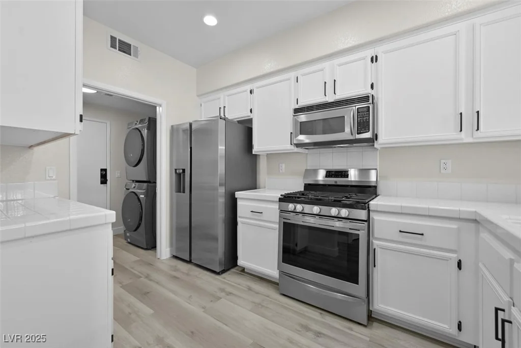 9901 Trailwood, Las Vegas, NV 89134