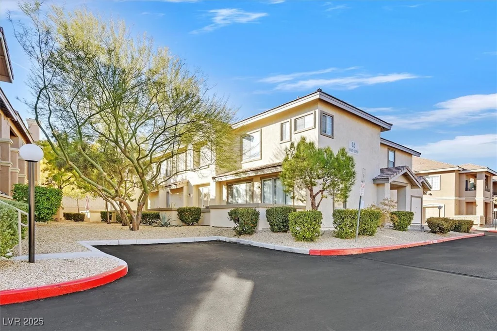 9901 Trailwood, Las Vegas, NV 89134